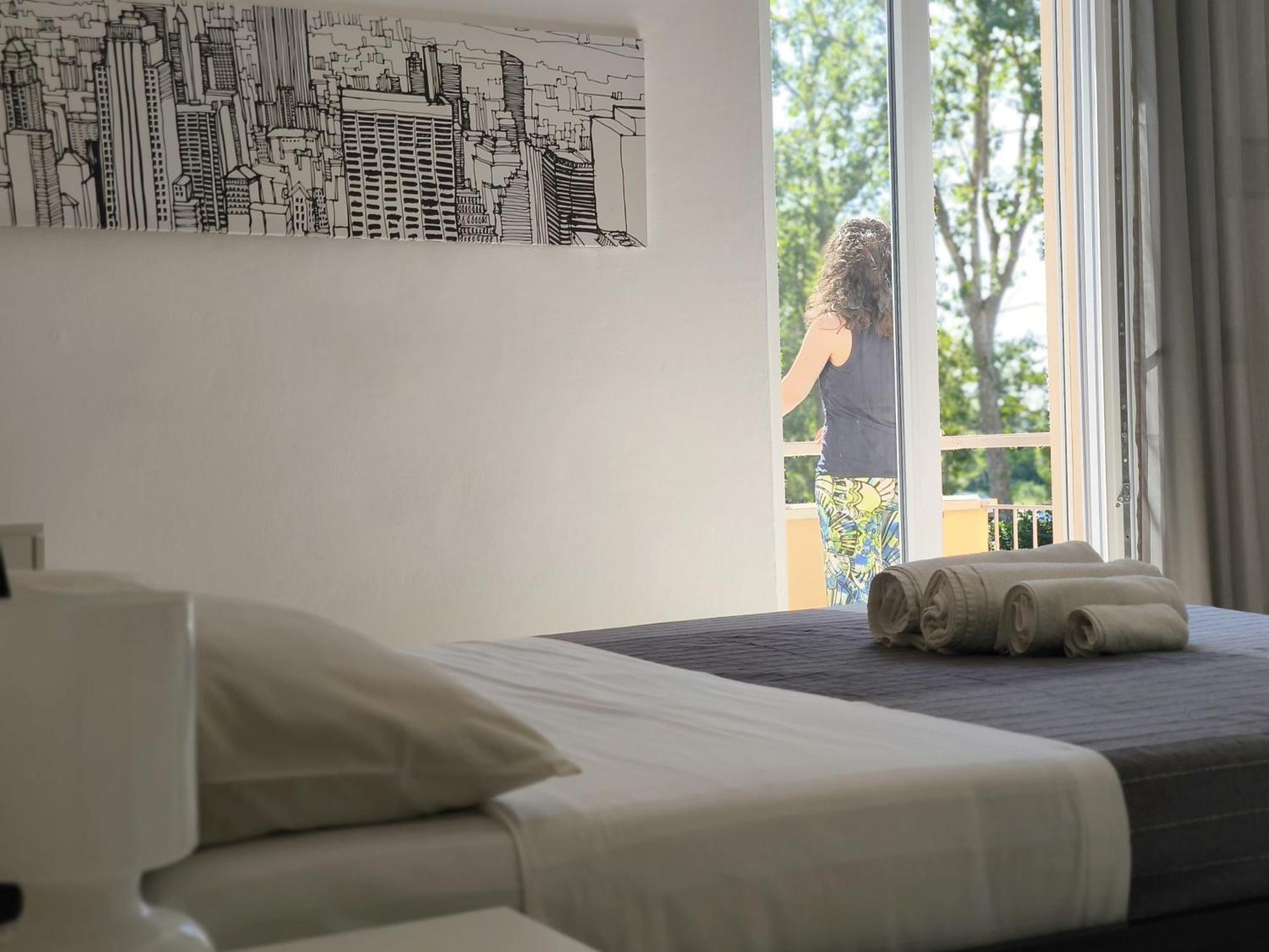 Lab42 City & San Matteo Apartment - 2 Bedrooms Pavia Exterior photo